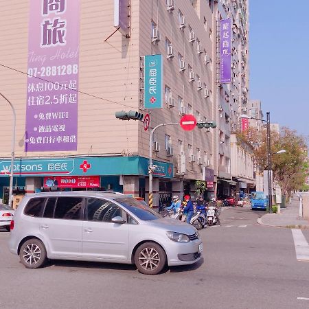 Ting B&B Hotel Kaohsiung Bagian luar foto