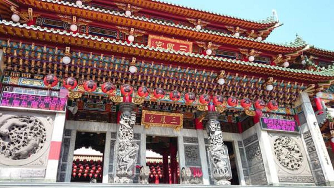 Ting B&B Hotel Kaohsiung Bagian luar foto