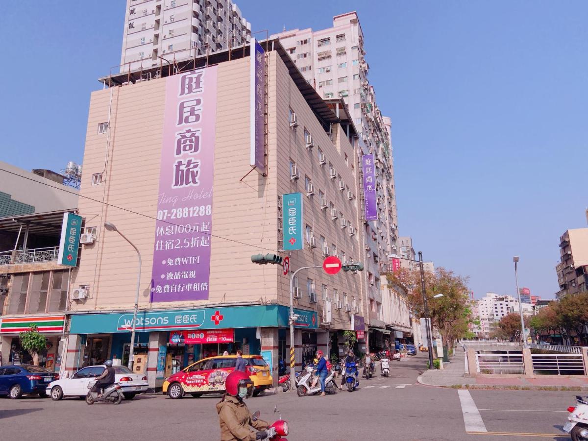 Ting B&B Hotel Kaohsiung Bagian luar foto